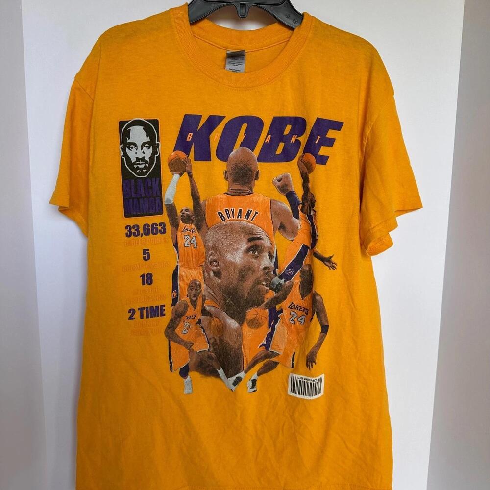 Kobe Bryant T-Shirt Gildan Medium Nba Lakers Graphic Tee